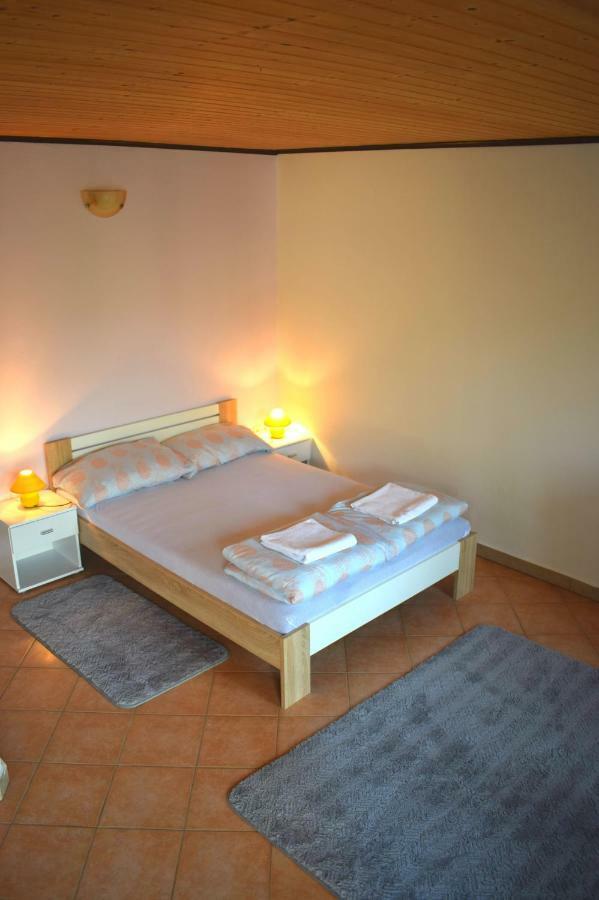 Apartment Bini Molunat Zewnętrze zdjęcie