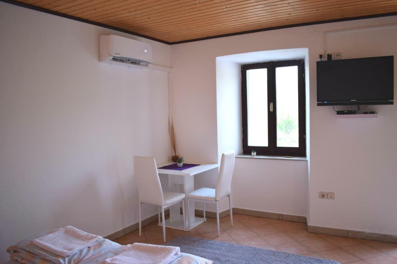 Apartment Bini Molunat Zewnętrze zdjęcie