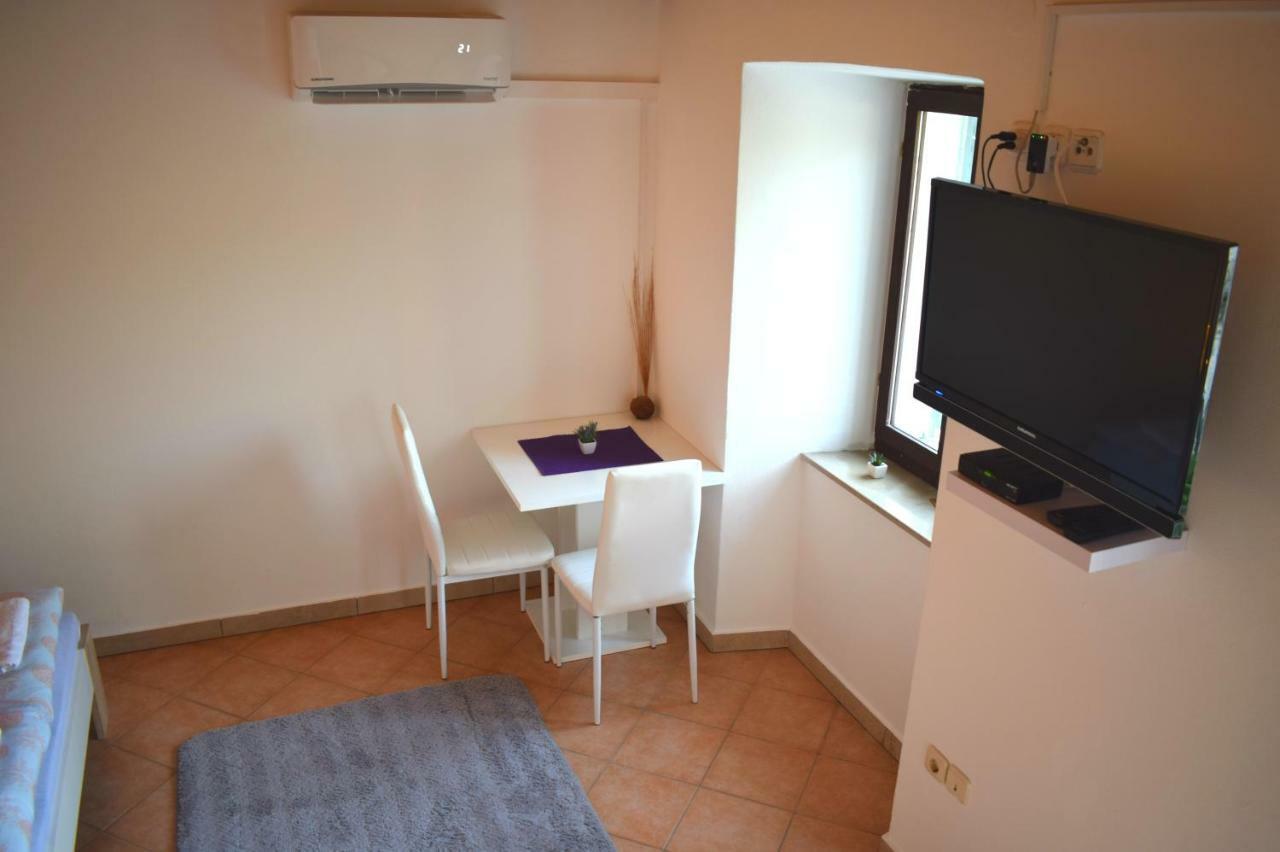 Apartment Bini Molunat Zewnętrze zdjęcie